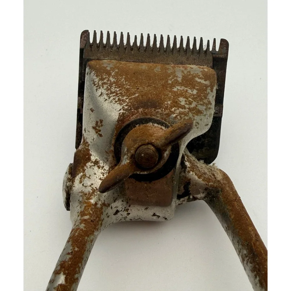 Vintage X-CEL Manual Hand Hair Clippers Barber Shop Tool Rustic Antique Decor
